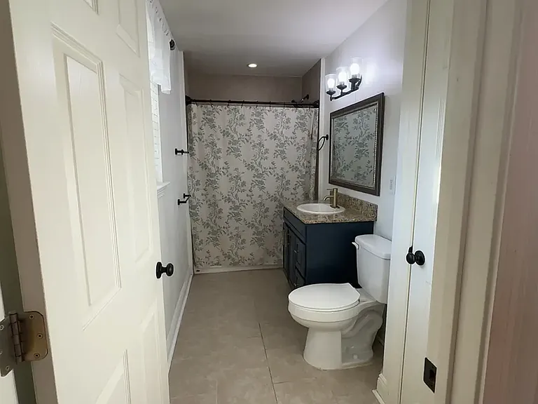 9150 Nolen Dr — Photo 13