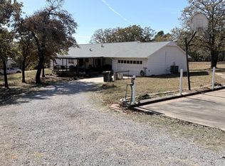 1501 Navajo Rd, Norman, OK 73026