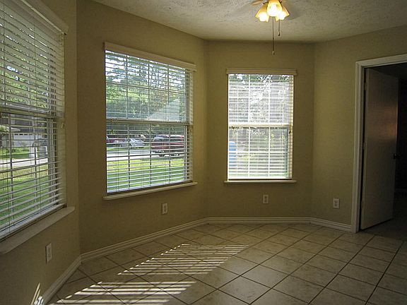3rd image of 11219 Tall Timbers Dr