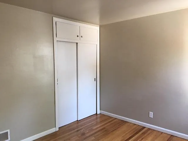 903 Kingsley Ave — Photo 16