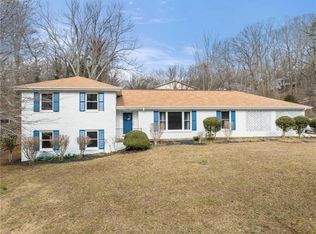 1002 Dixon Dr, Gainesville, GA 30501