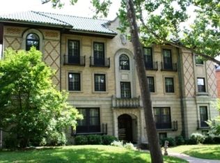 7514 Buckingham Dr APT 1S, Clayton, MO 63105