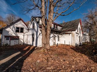 39 Water St, Hallowell, ME 04347