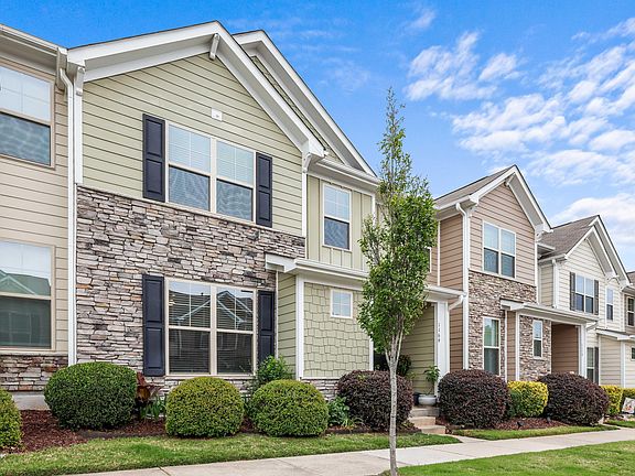 2nd image of 1169 Treetop Meadow Ln