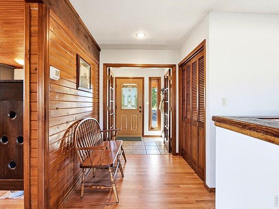 5th image of 345 Deer Trail Cir