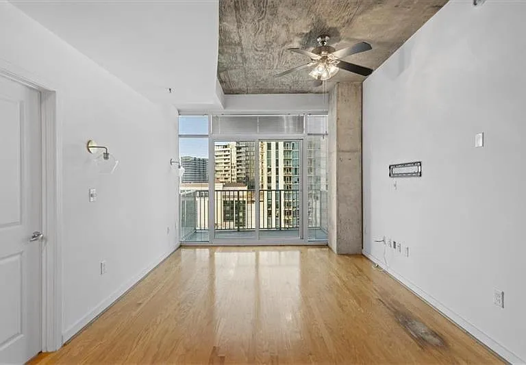 250 Pharr Rd #1306 — Photo 11