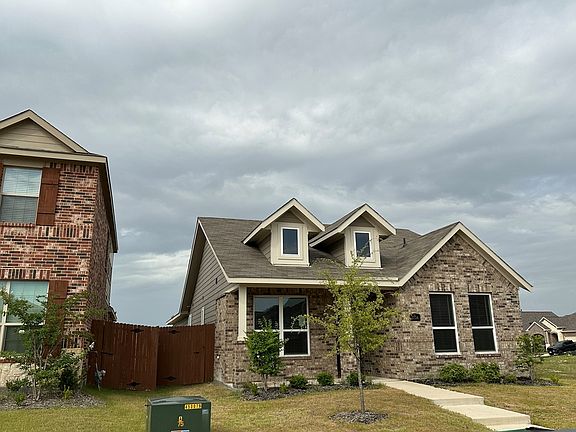 3rd image of 3734 Honey Daisy Dr