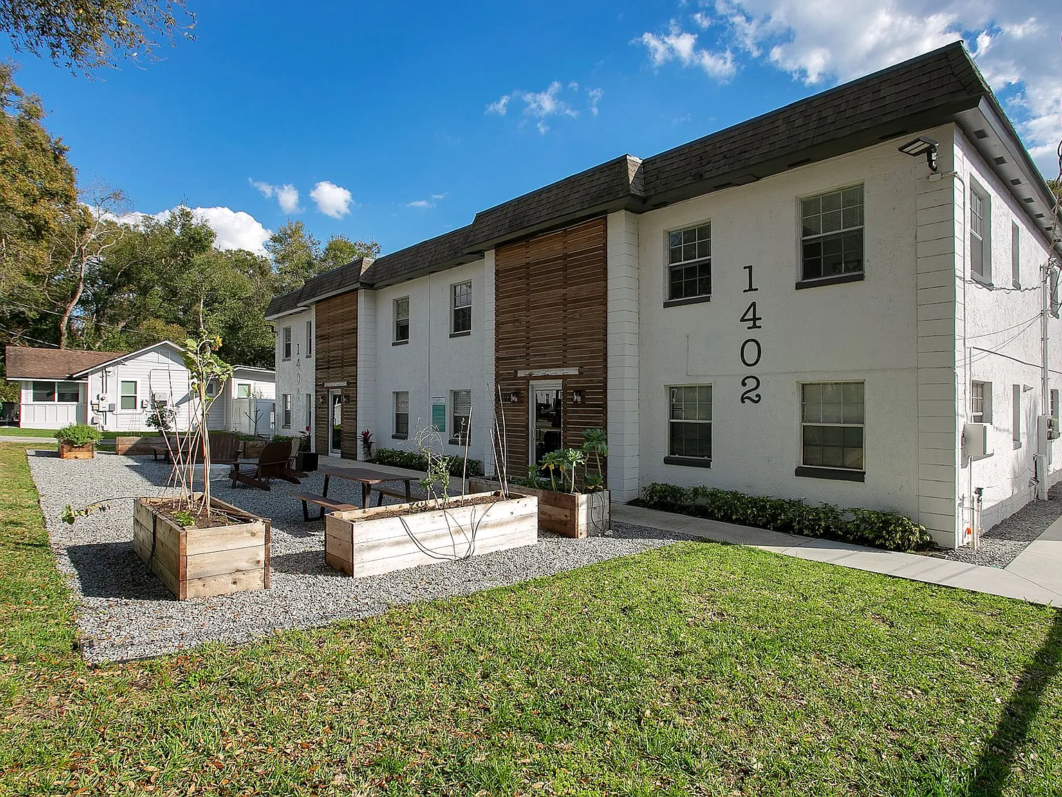 The Garden Apartments | 1 & 2 Bedroom Apartments In Orlando, Fl September Free If You Move In On ... — Photo 1
