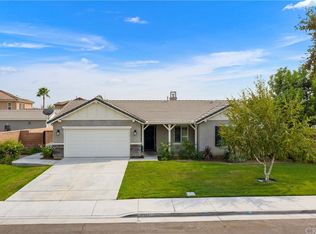 14387 Healy Lake St, Corona, CA 92880