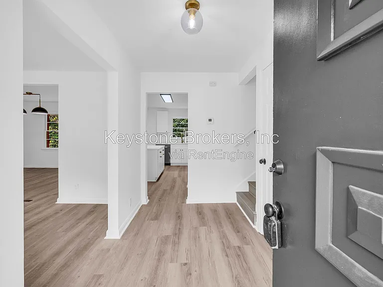 2678 Rainbow Forest Dr — Photo 3