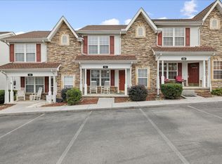 522 Orchard Valley Way, Sevierville, TN 37862