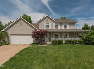 1705 Cottonwood Ct, Yorkville, IL 60560