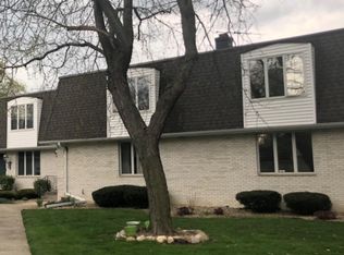 1440 Elm Ct, Schererville, IN