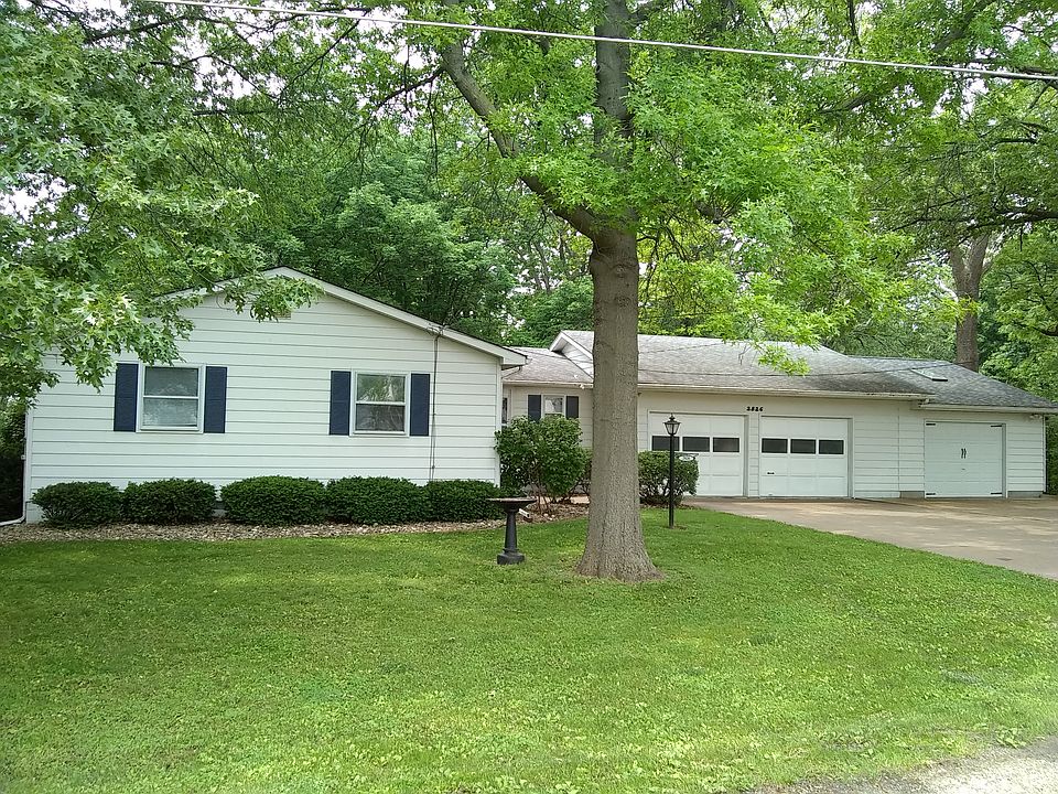 1.2+ acres off bike path