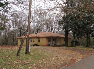 100 Shannon Ln, Vicksburg, MS 39180