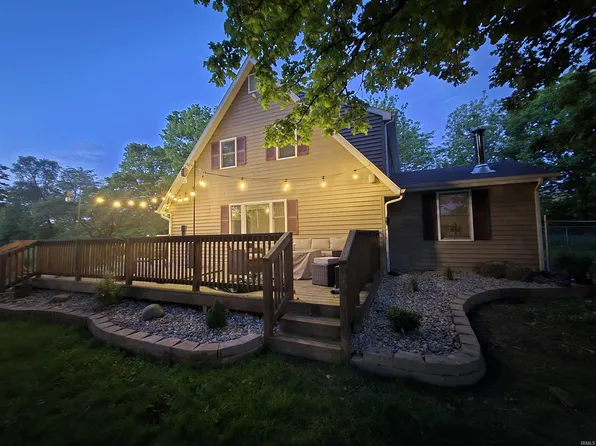 2255 Engle St, Huntington, IN 46750