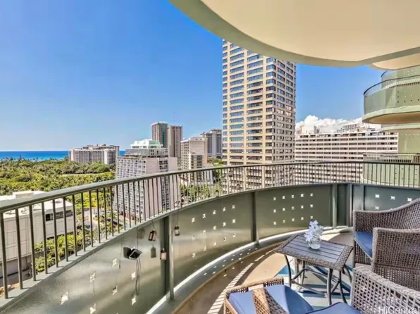 421 Olohana St APT 1403, Honolulu, HI 96815
