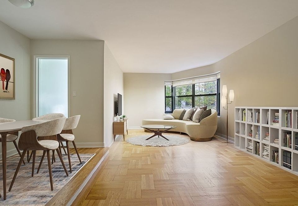 1st image of 10 Downing St APT 1A