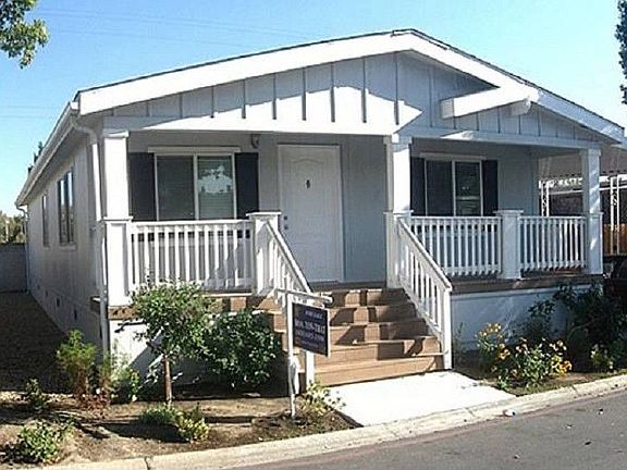 2nd image of 141 El Bosque Dr