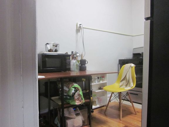 3rd image of 39-25 24th St #15