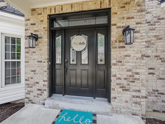 3rd image of 2524 Christopher Oaks Ct