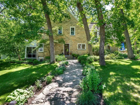 3315 Blackhawk Drive, Madison, WI 53705