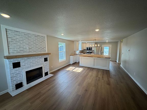 4th image of 1115 Fisk Ave