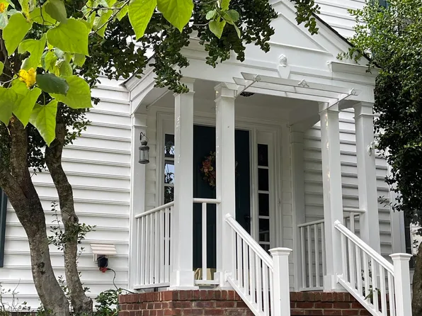 3167 Autumn Woods Dr, Charlottesville, VA 22911