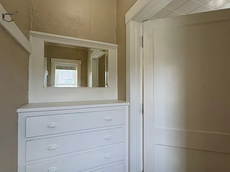 3301 Dewey Ave — Photo 19