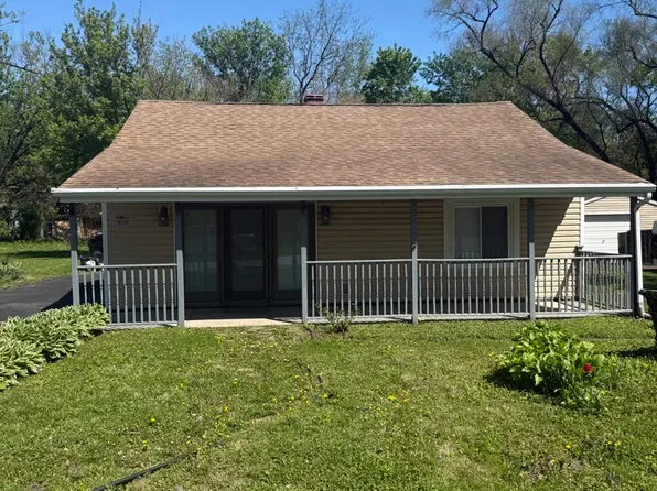 16143 Clifton Park Ave, Markham, IL 60428