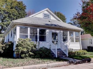 195 Oriole Ave, Pawtucket, RI 02860