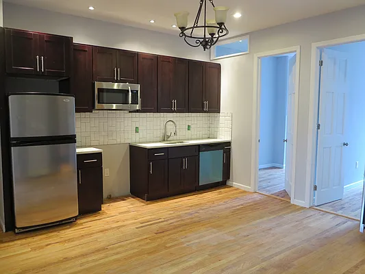 Rented by Target Realty Group | media 14