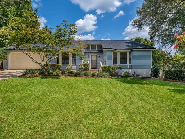 2307 Aster Way, Tallahassee, FL 32308