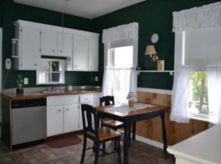 25 Congress Pl #2, Dedham, MA 02026