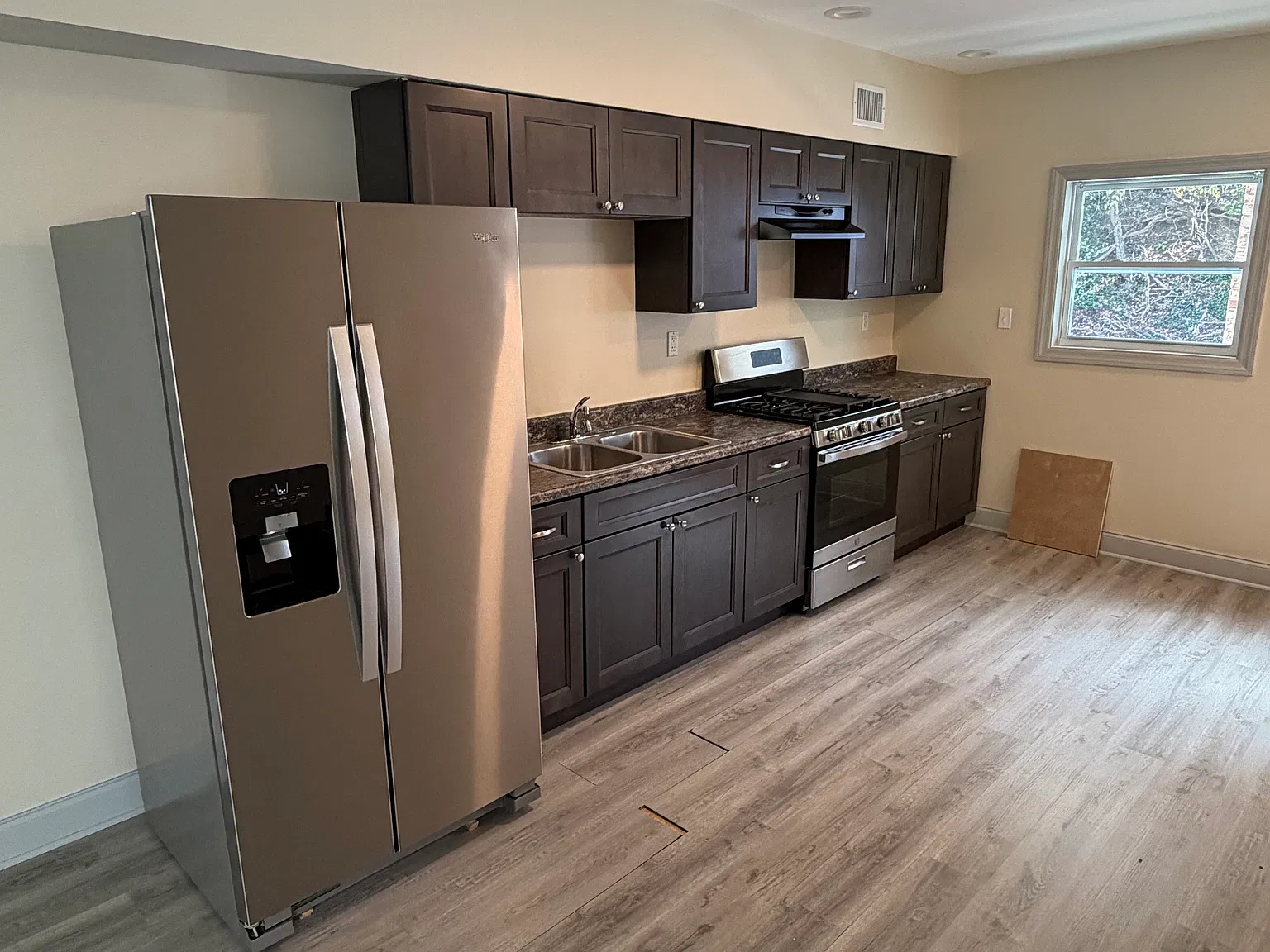 2 bed, $1,350 — Photo 3