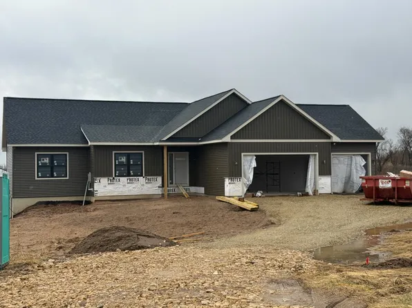 487 146th Ave, Somerset, WI 54025