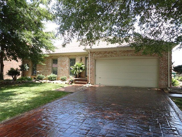 1st image of 3947 Kensington Pl