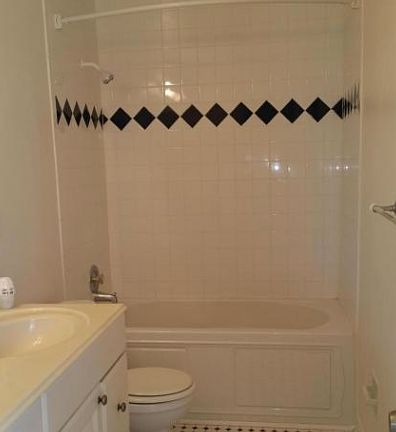 5th image of 731 Hummingbird Way APT 6