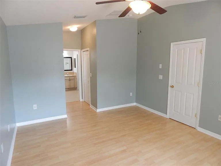 6367 Bridgecrest Dr — Photo 16
