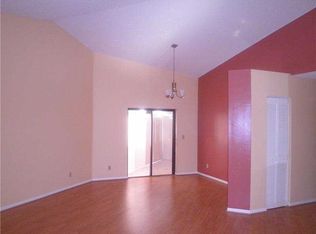 11021 SW 13th St, Pembroke Pines, FL 33025