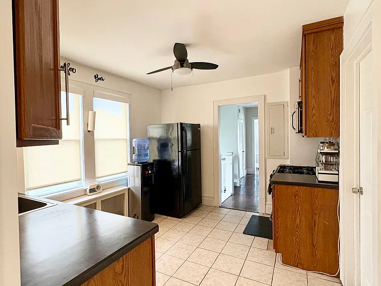89 Gless Ave #2 — Photo 8