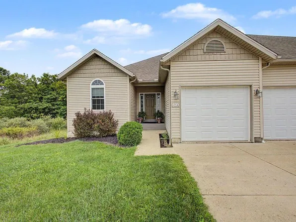522 Hickory Ln #A, Howard, OH 43028