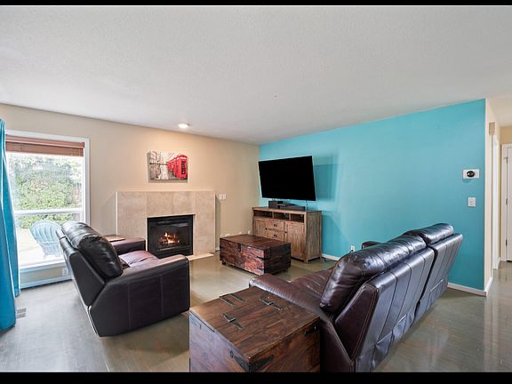 5th image of 3443 NE Corona Ct
