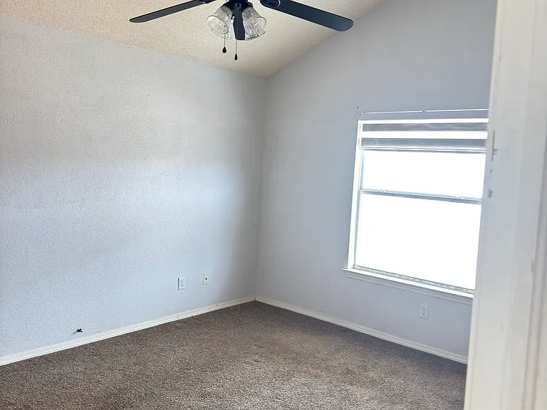 5020 Cedar Sands Ln — Photo 11