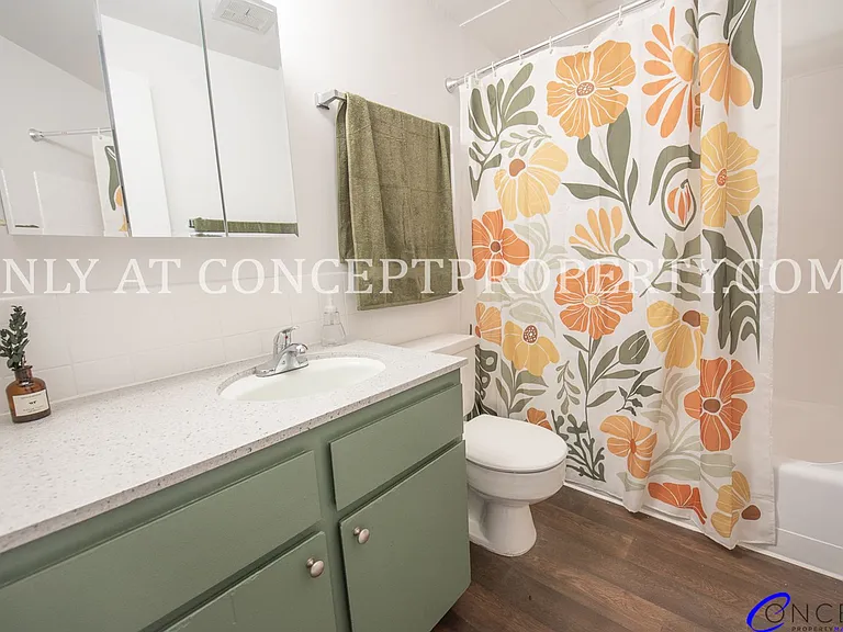Murray Place — Photo 42
