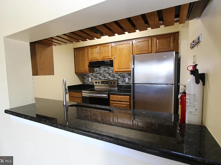2002 Ravens Crest Dr — Photo 23