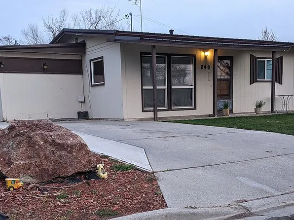 240 NW 10th St #1, Ontario, OR 97914