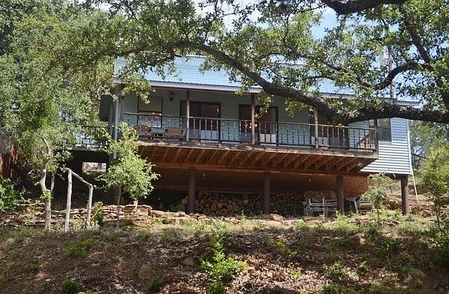 1st image of 801 Lovers Ln