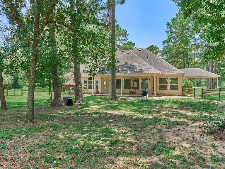 9102 Marshall Ct — Photo 9