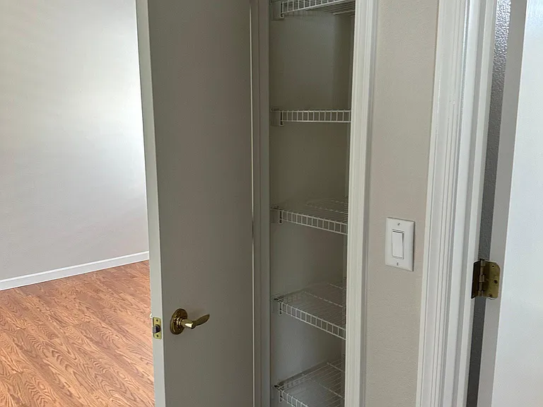 1370 Couperin Dr — Photo 36